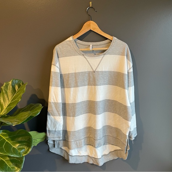 Z Supply Tops - Z Supply The Striped Weekender Lightweight Crewneck Casual Sweatshirt Top